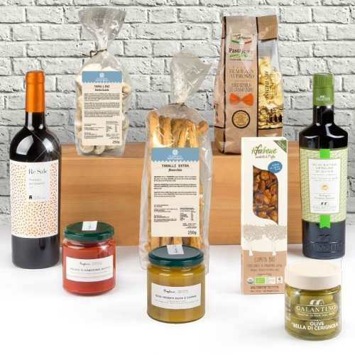 Apulia Food Hamper-Send Hampers for Birthday  to Italy