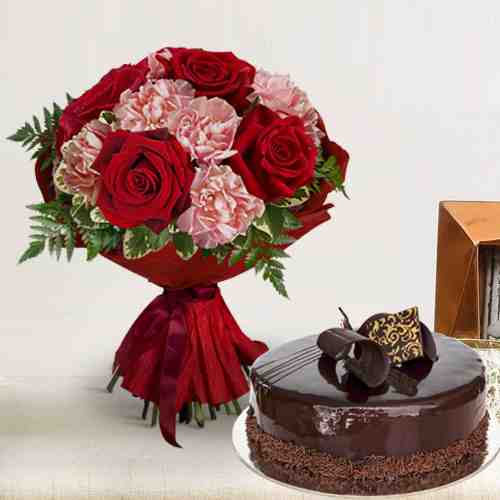 Red Flowers And Cake-Cake And Bouquet Delivery
