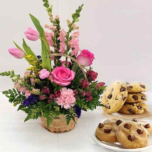 Flower Basket With Biscuits