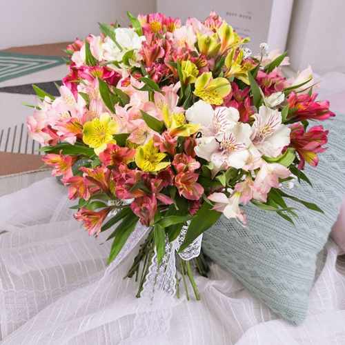 Easter Flower Arrangement