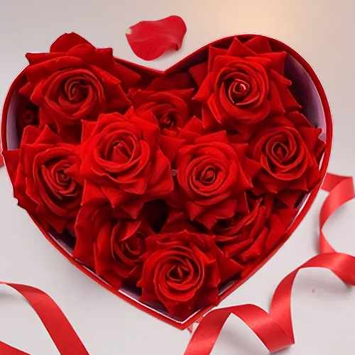 Heart Shaped Preserved Rose Gift For Italy Romantic Celebrations