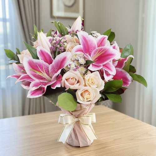 Pink Lily & White Rose Bouquet For Italy Elegant Celebrations And Gifting