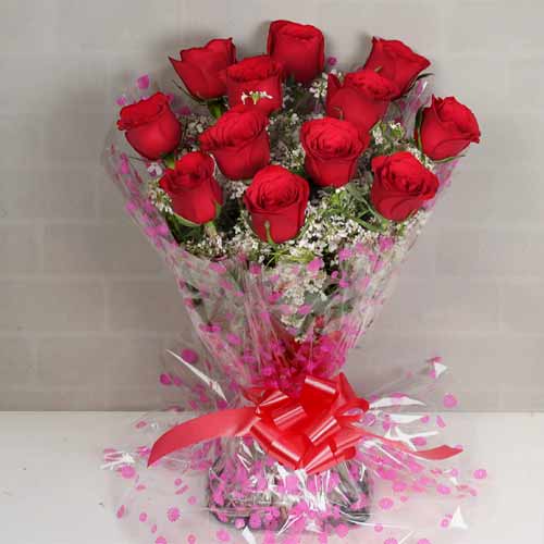 12 Red Rose Bouquet-Flowers To Send For Anniversary