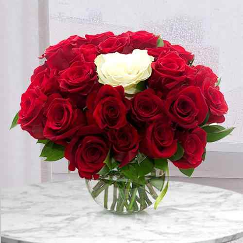 Red And White Rose-Send Anniversary Flowers For Wife