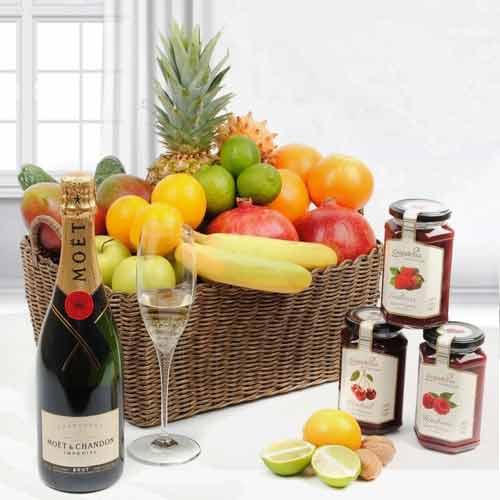 Seasonal Fruit Basket With Moet