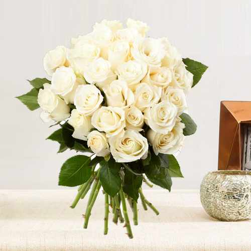24 White Roses Bouquet