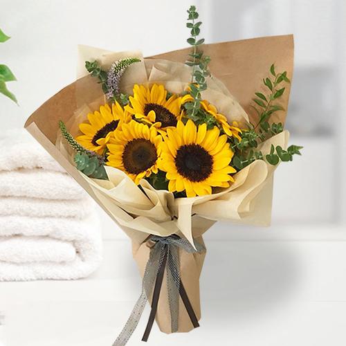 Bouquet Of 5 Sunflowers-70th Birthday Ideas For Sister